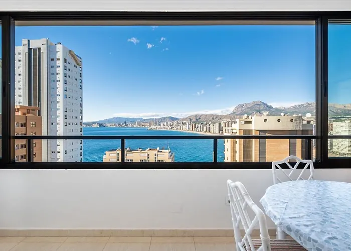 Trinisol 7-a Sea Views Levante Benidorm